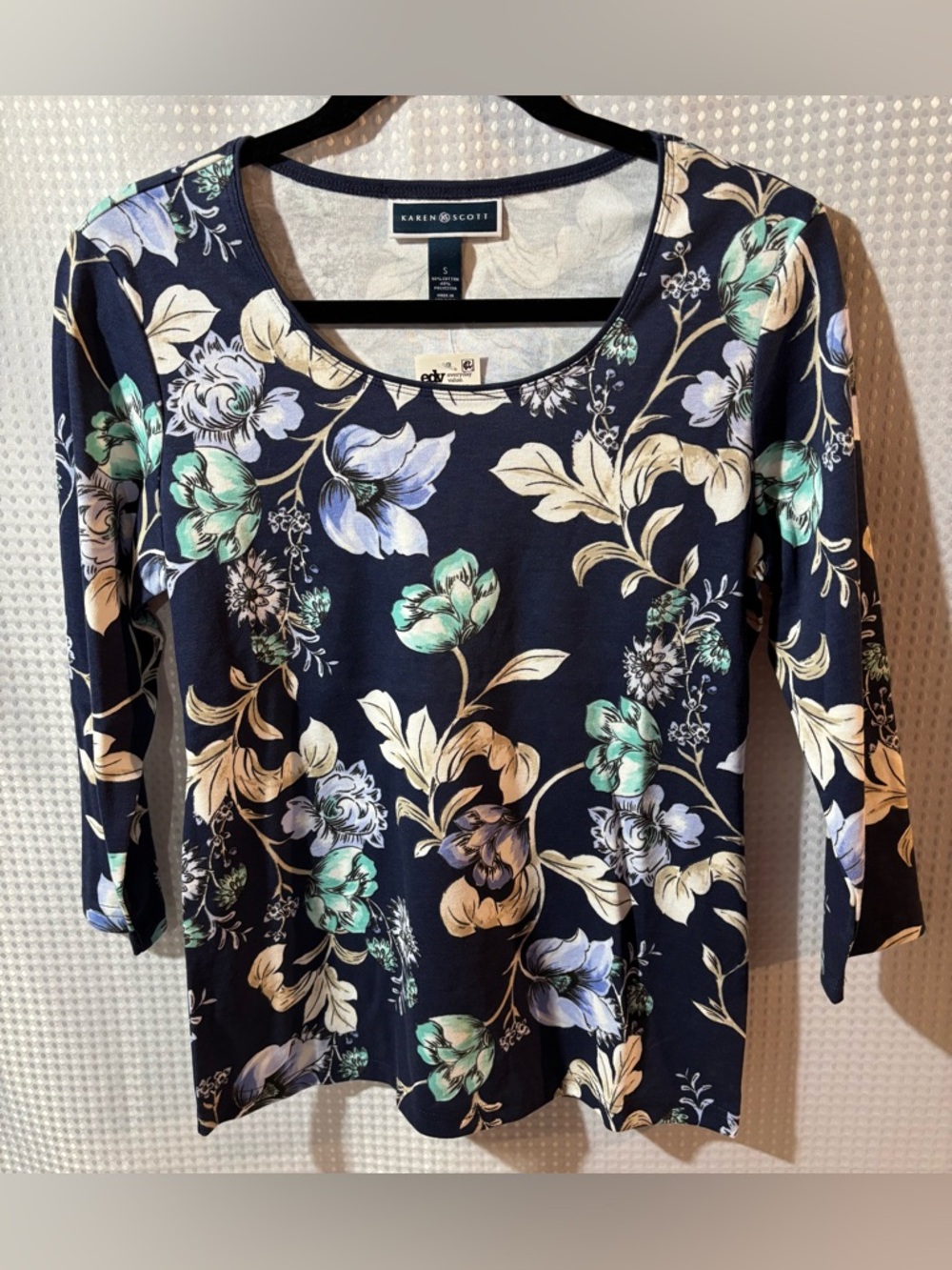 NWT Karen Scott S Navy Floral Scoop Neck Long-Sleeve Top Blue & Cream Accents
